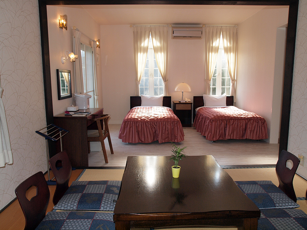 猫のいるお宿 プチホテル・フロマージュ